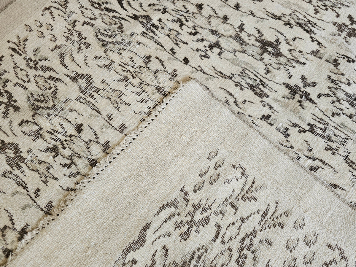 5x8 Vintage Neutral Handmade Turkish Rug //4.80x8.10 feet