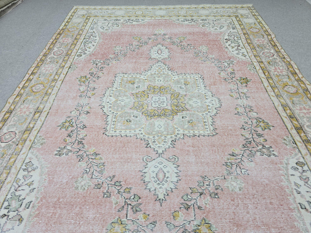 Muted Pink Vintage Oushak Rug 6'5"x9'8" | Neutral Turkish Area Rug Faded Boho Living Room