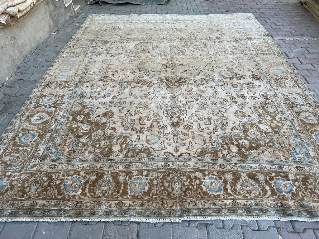 Extra Large Hand Knotted Wool Rug: Vintage Turkish Carpet (9.35x12.70 ft)