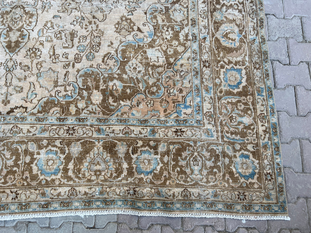 Extra Large Hand Knotted Wool Rug: Vintage Turkish Carpet (9.35x12.70 ft)