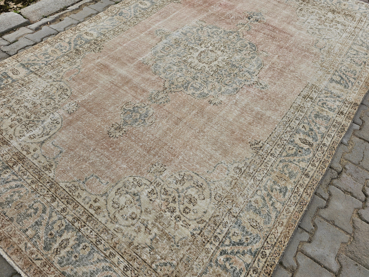 7x11 Vintage Turkish Area Rug Pink and Sage Green - Hand Knotted Wool Oushak Rug /7x10.70 feet