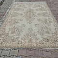 7x10 Vintage Floral Oushak Rug: Handwoven Turkish Wool Carpet (7.10x10.50 ft)