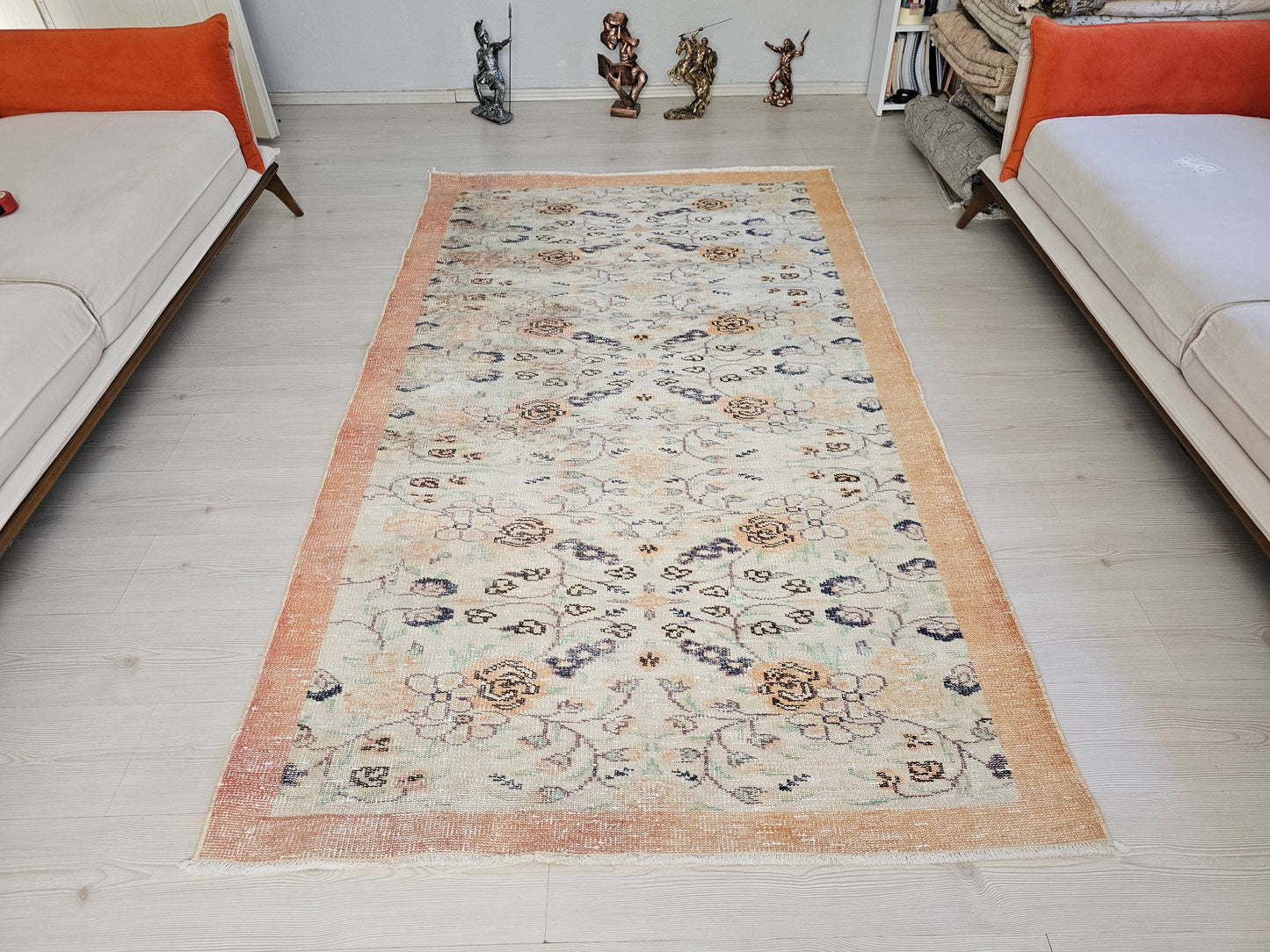 5x8 Handmade Wool Turkish Accent Rug