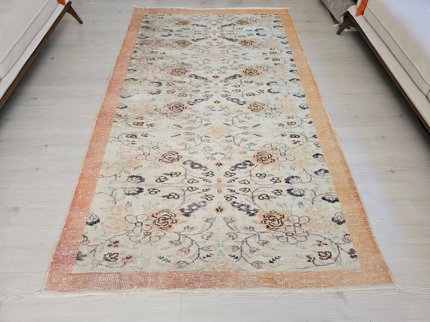 5x8 Handmade Wool Turkish Accent Rug