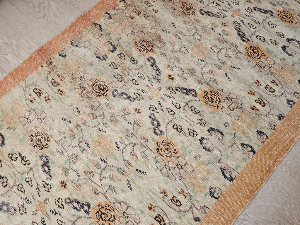 5x8 Handmade Wool Turkish Accent Rug