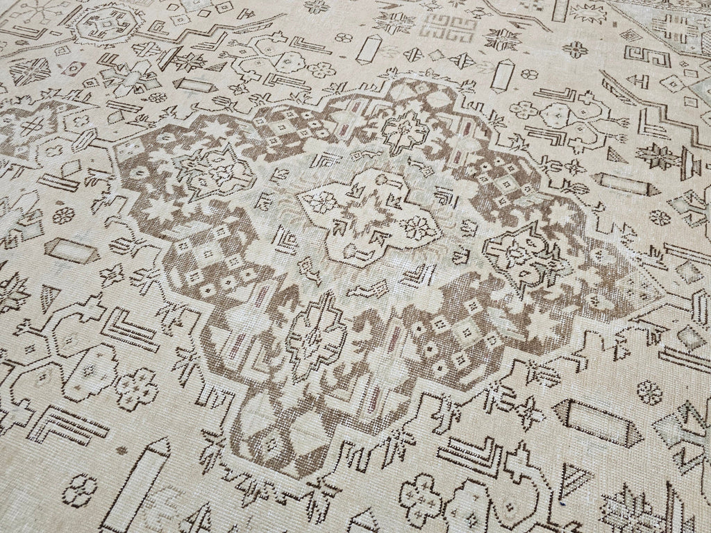 Hand Knotted Wool Turkish Rug 9.80x12.50 ft: Vintage Oushak Heriz