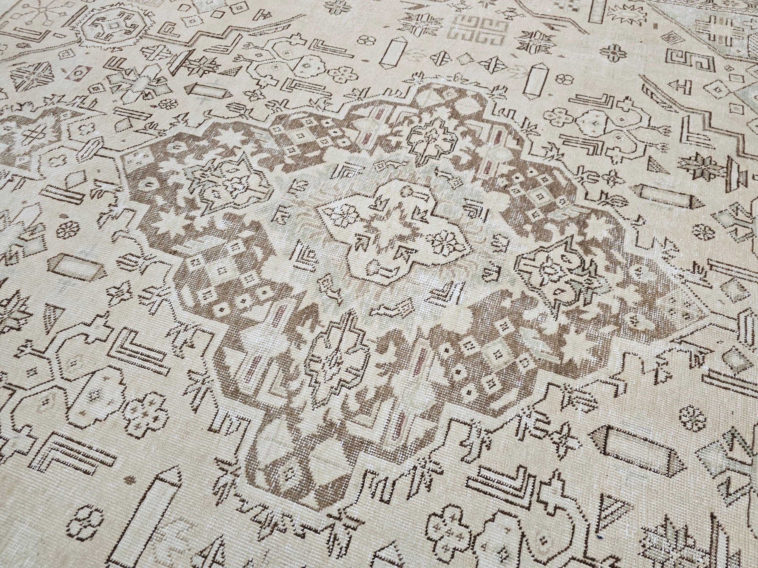 Hand Knotted Wool Turkish Rug 9.80x12.50 ft: Vintage Oushak Heriz