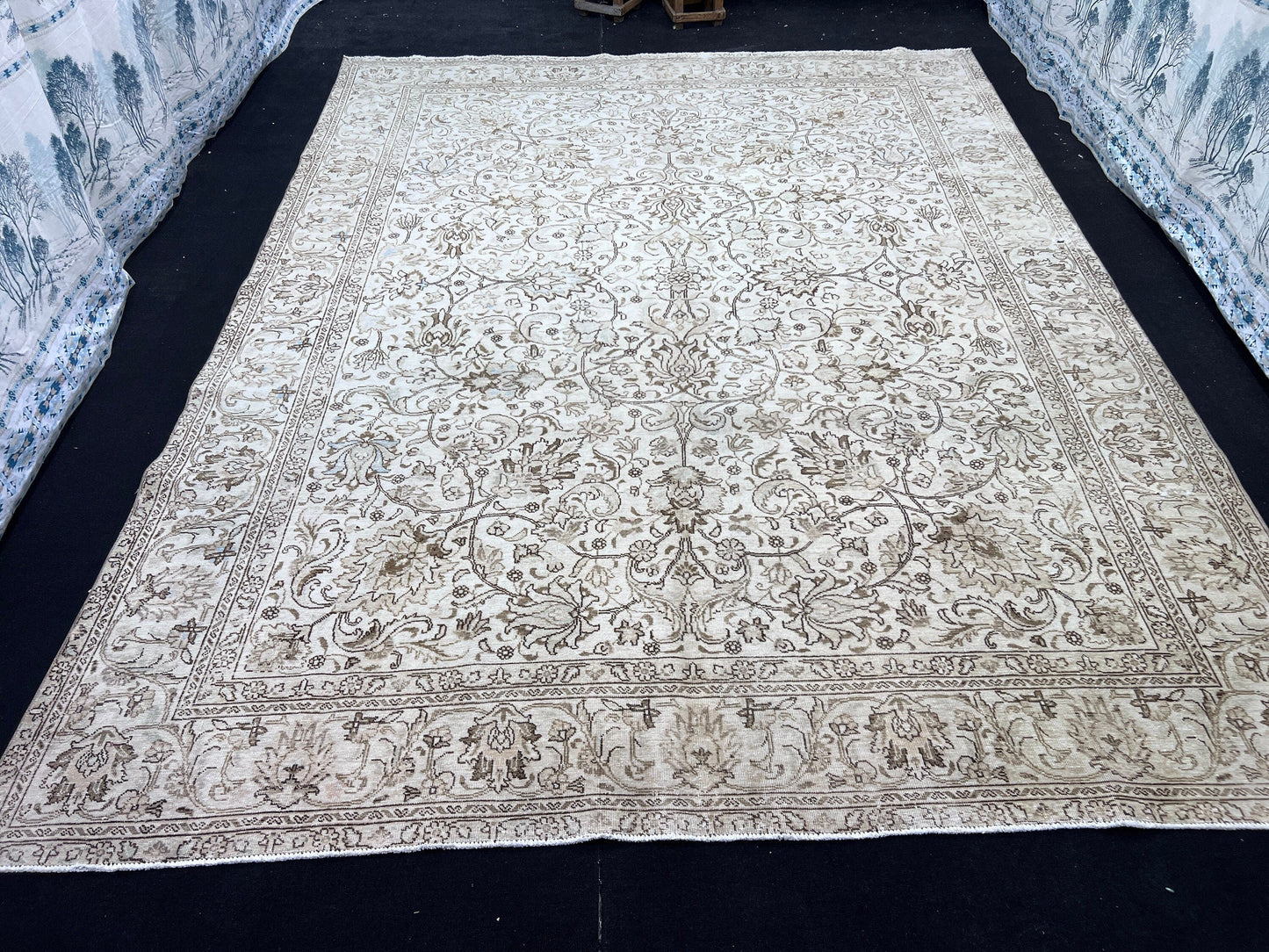 9x12 Neutral Turkish Oushak Area Rug Floral Design // 9.25x12.45 feet