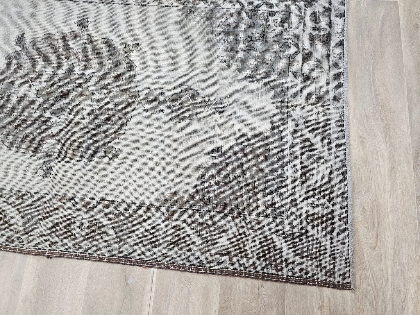 3'9'' x 6'8" Vintage Turkish Rug , HandKnotted Wool Oushak Carpet Gray and Black