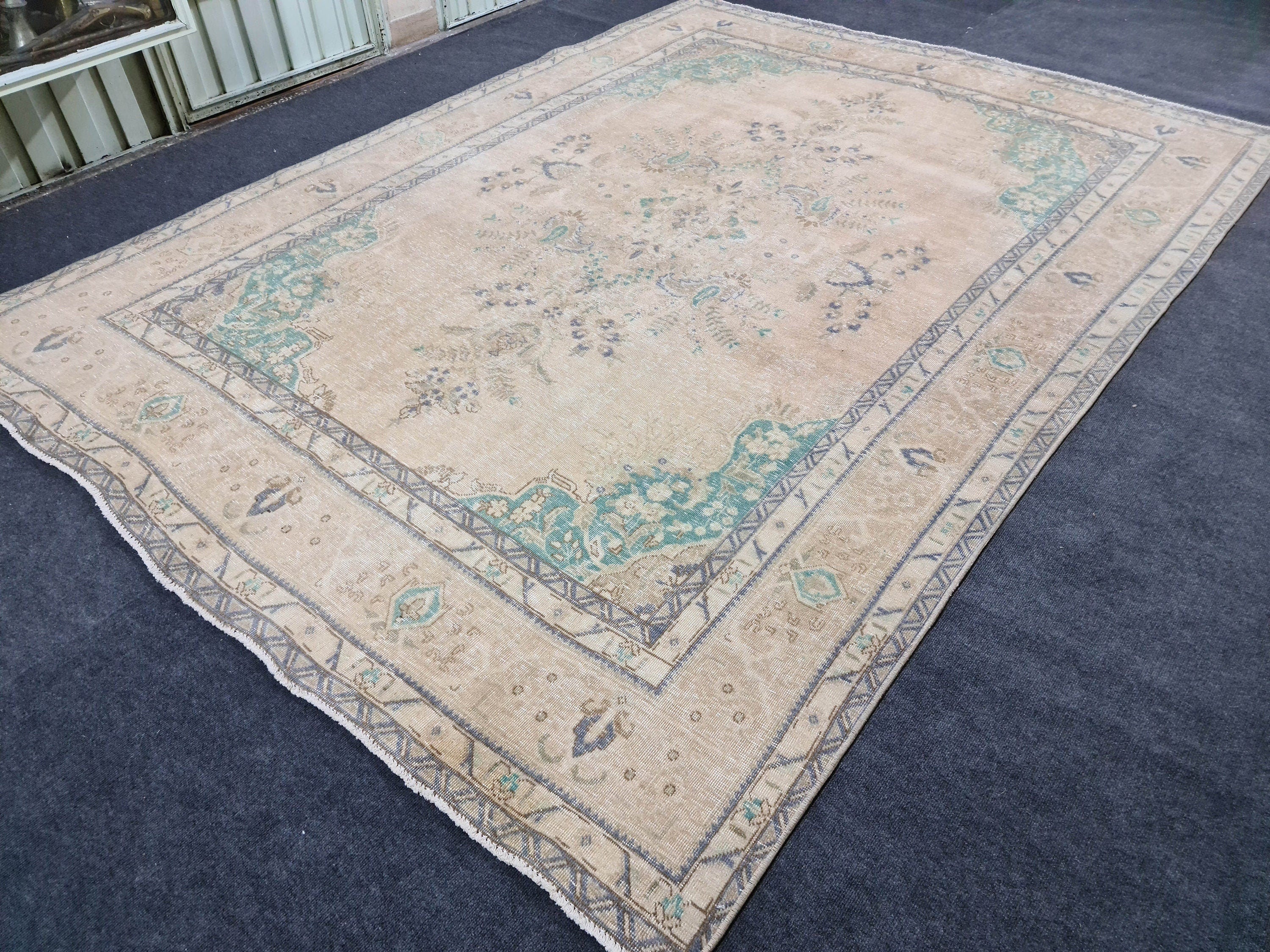 8x11 Hand Woven Wool Turkish Rug: Vintage Oushak Oriental Area Rug