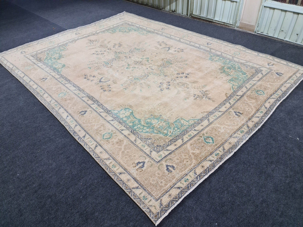 8x11 Hand Woven Wool Turkish Rug: Vintage Oushak Oriental Area Rug