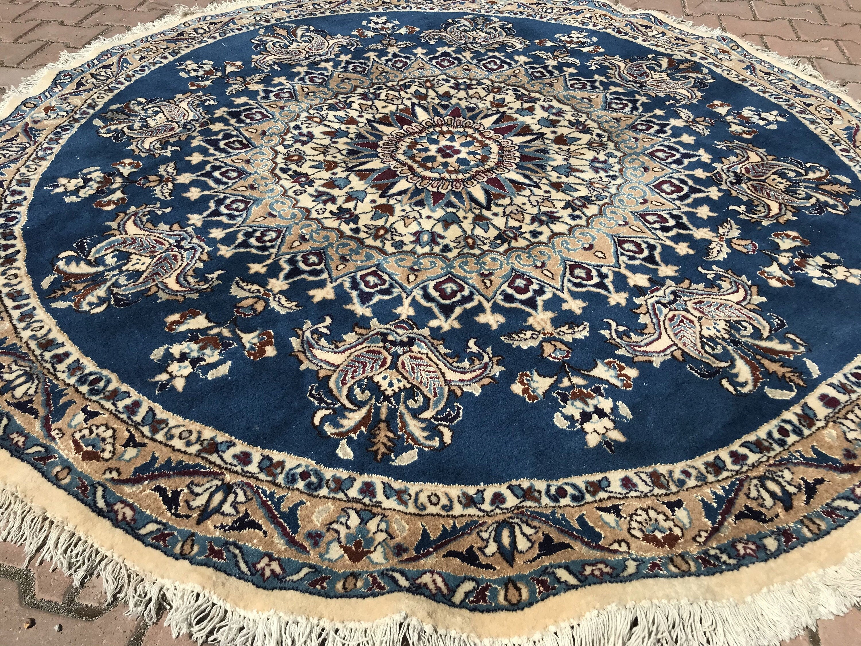 Handknotted Oushak Round Rug: 6.56 ft Vintage Turkish Rug