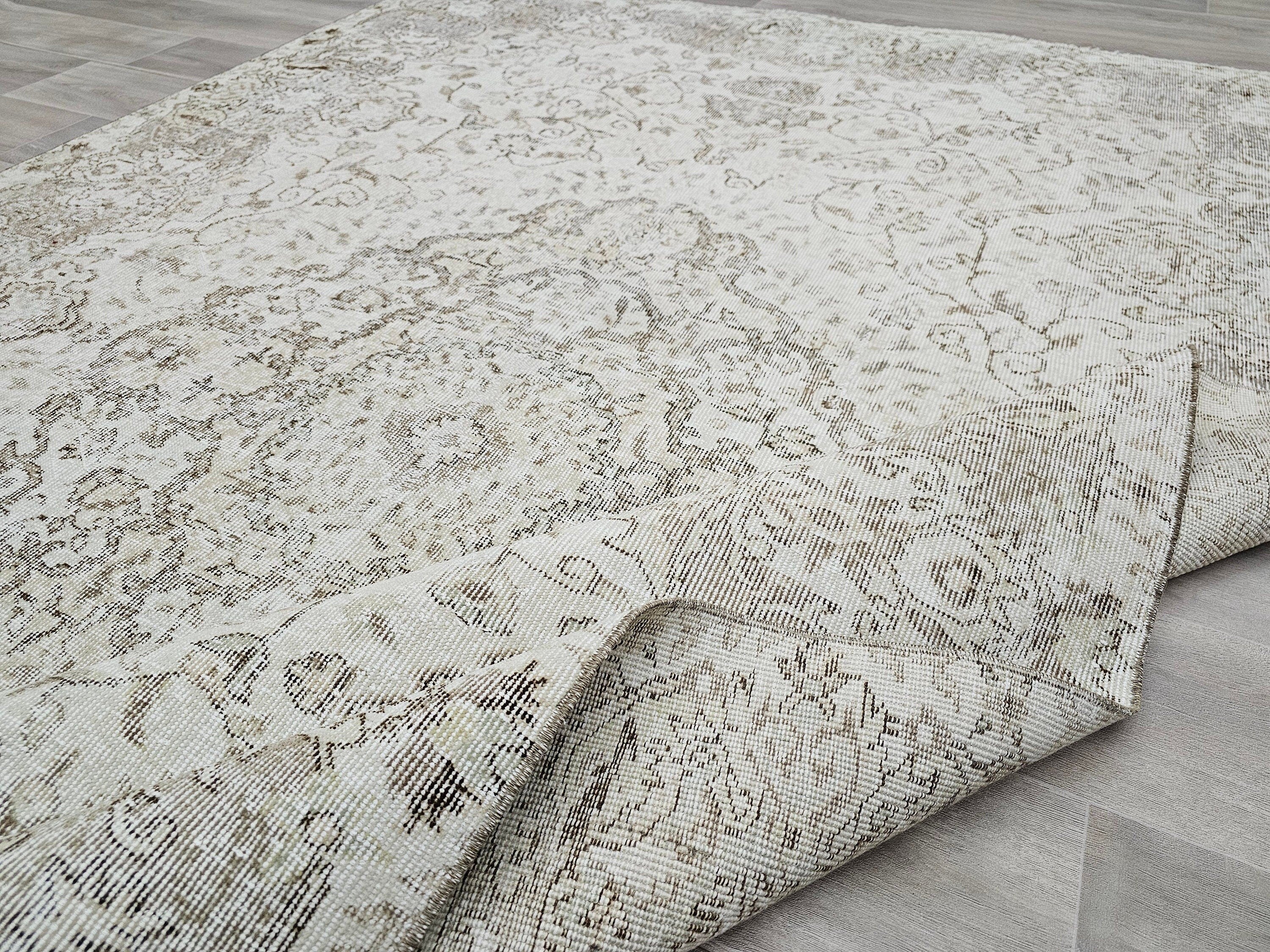 7x9 Vintage Turkish Rug : Hand Knotted Wool Oushak Rug - Neutral area rug for Bedroom and Kids room (6.70x9.55 ft)