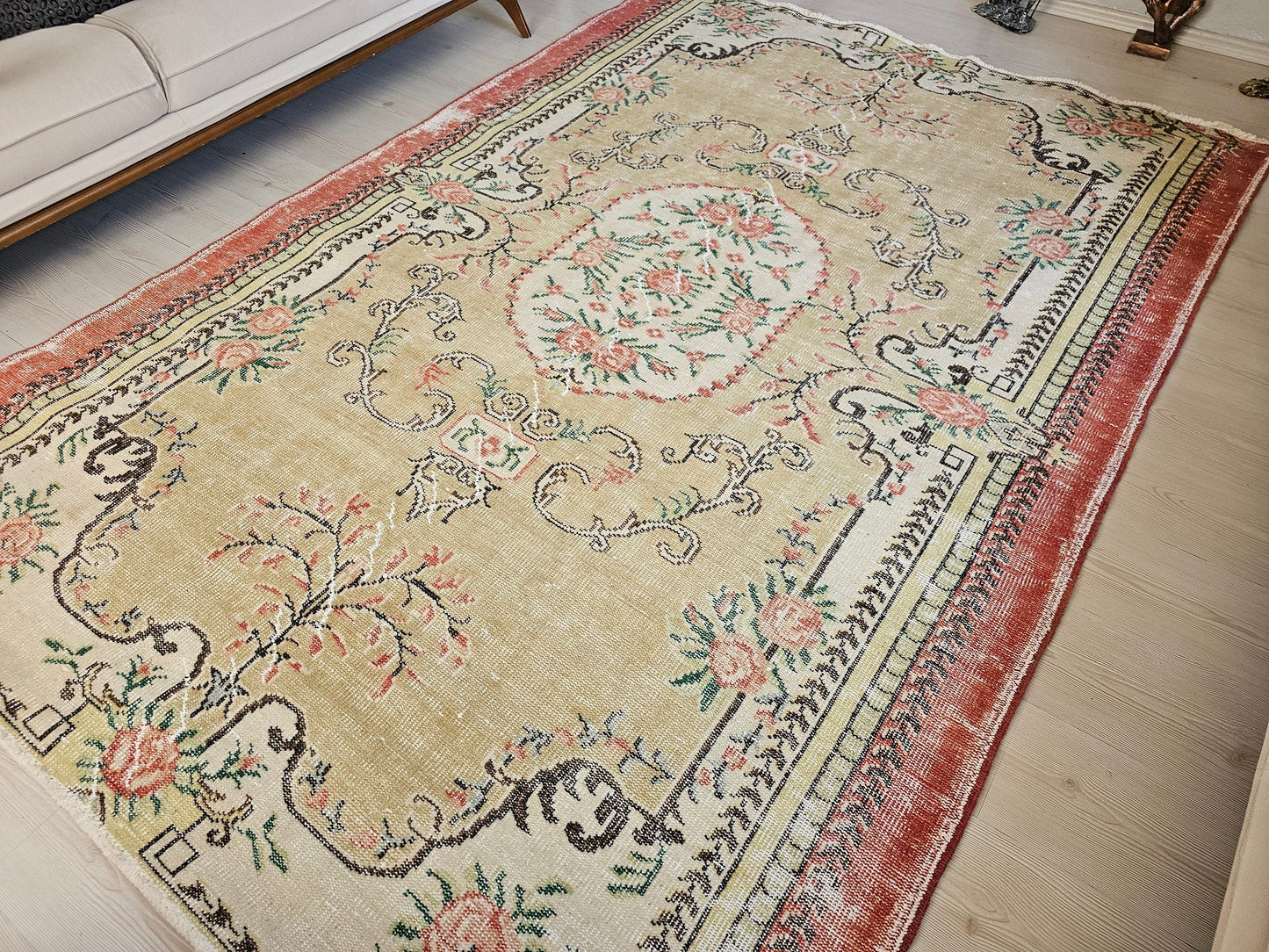 6x9 Hand Knotted Wool Vintage Turkish Isparta Rug