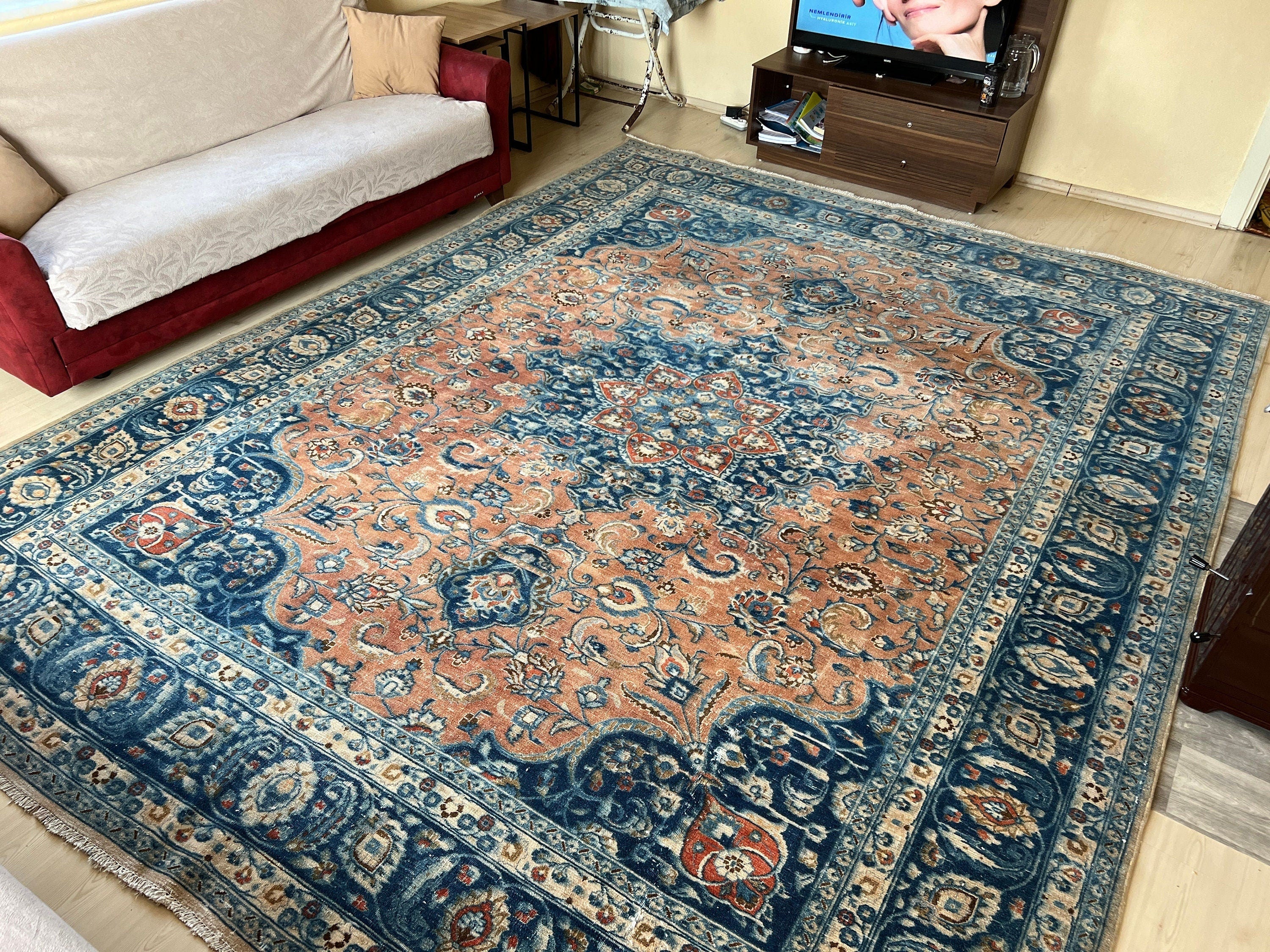 Large Vintage Turkish Wool Rug: Hand-Knotted Persian Design (10x12.45 ft)