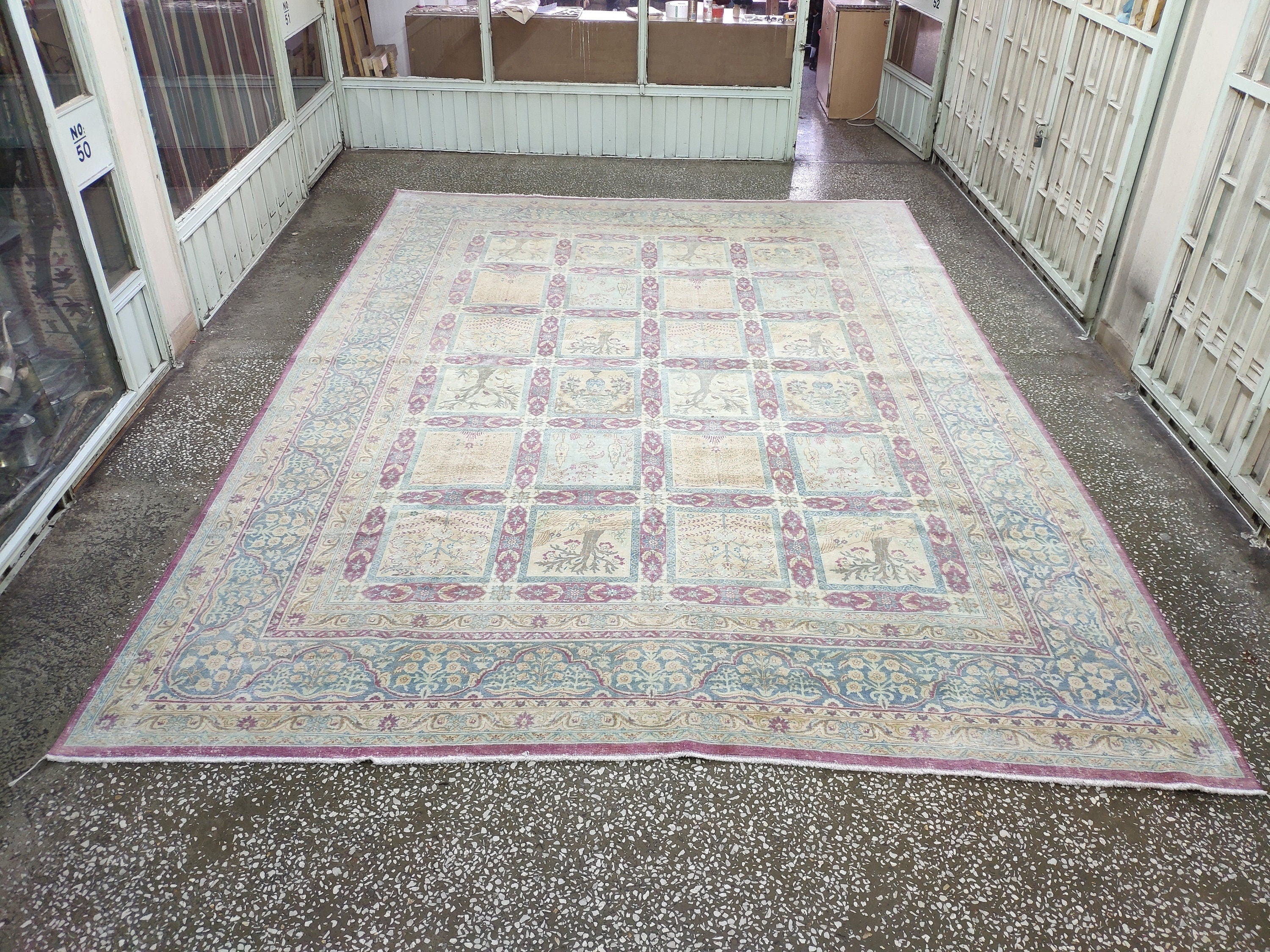 10x13 Antique Hand-Knotted Wool Persian Rug: Retro Farmhouse Decor