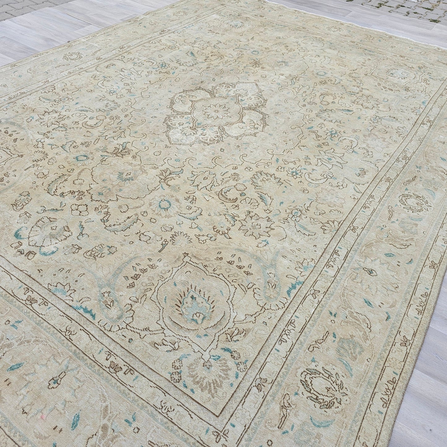 10x13 Neutral Vintage Oversize Wool Turkish Rug // 9.60x12.65 feet