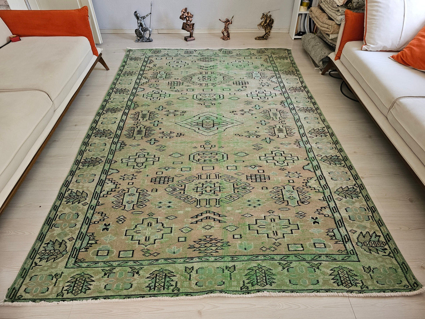 6x9 feet Faded Green Turkish Wool Area Rug, Vintage Oushak Rug for Bedroom, Authentic Traditional Anatolian Rug