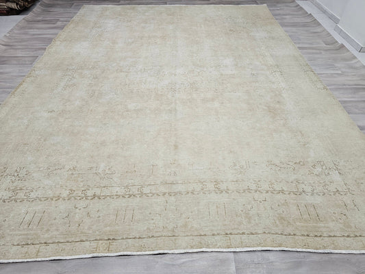 Neutral Area Rug/ 9.80x12.50 feet / Hand Knotted Wool Oushak Rug/ Faded Turkish Rug/ Distressed Wool Rug for Livingroom