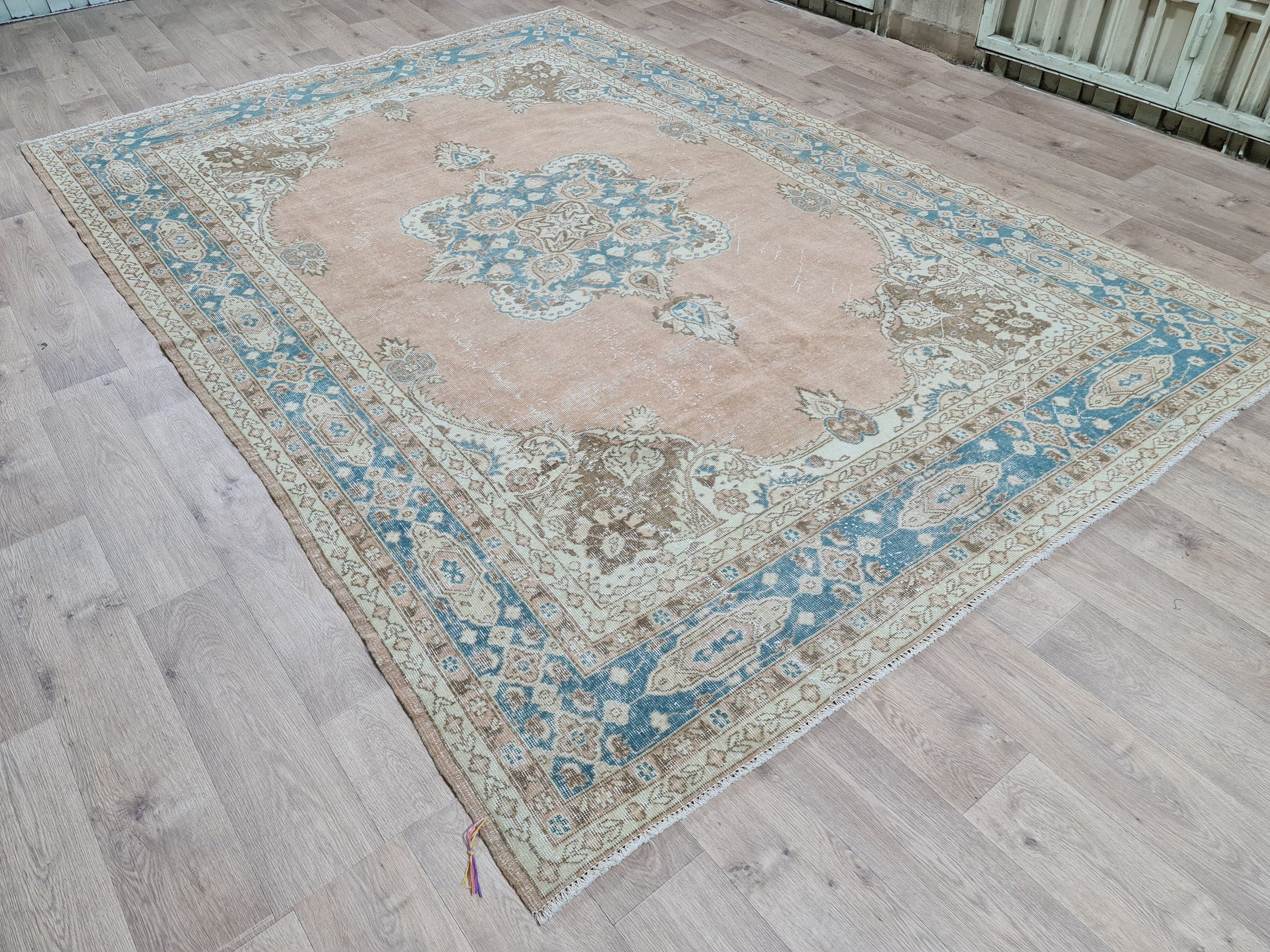 Large Vintage Hand-Knotted Turkish Oushak Wool Rug (7.2 x 10.5 ft)