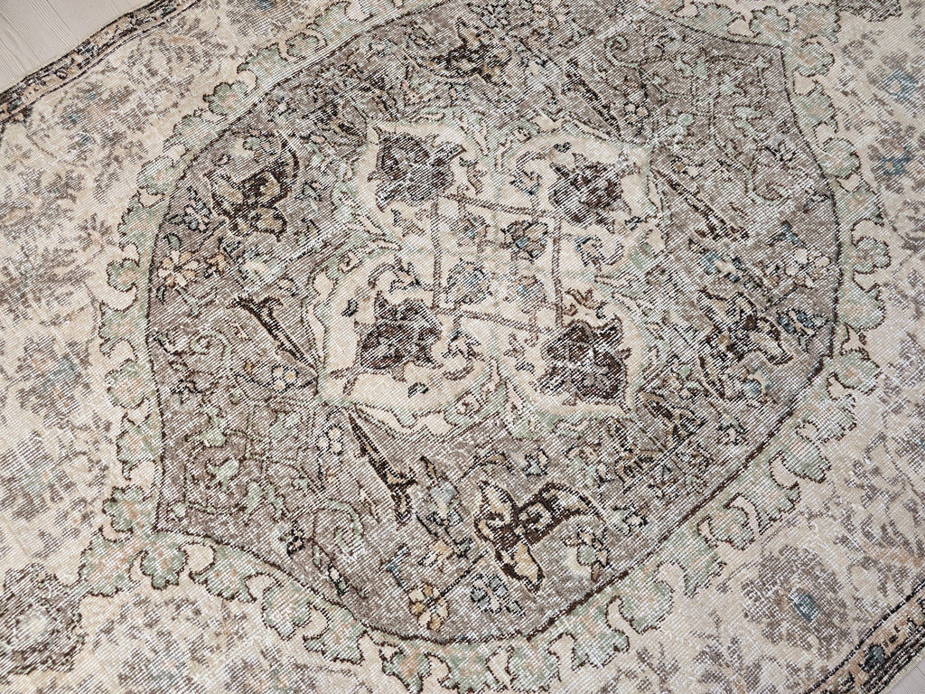 Hand-Knotted Wool Oushak Rug: 6x9 Vintage Turkish Area Rug