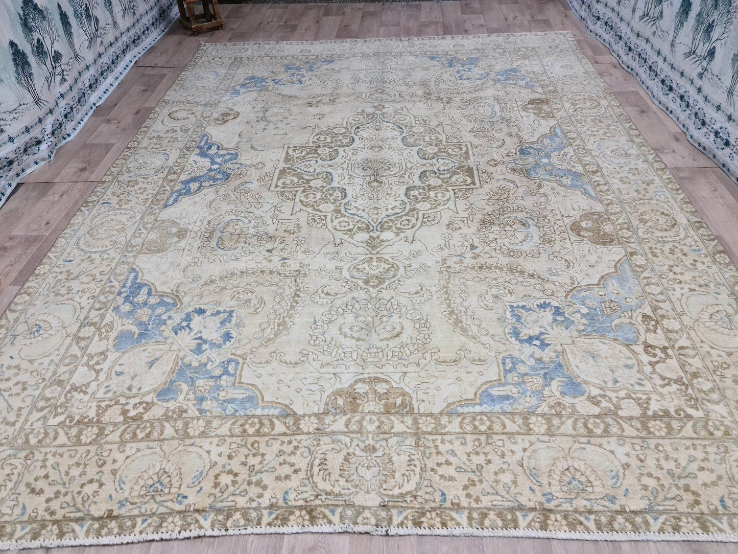 9x12 feet HandKnotted Wool Turkish Area Rug - Beige and Blue Rug