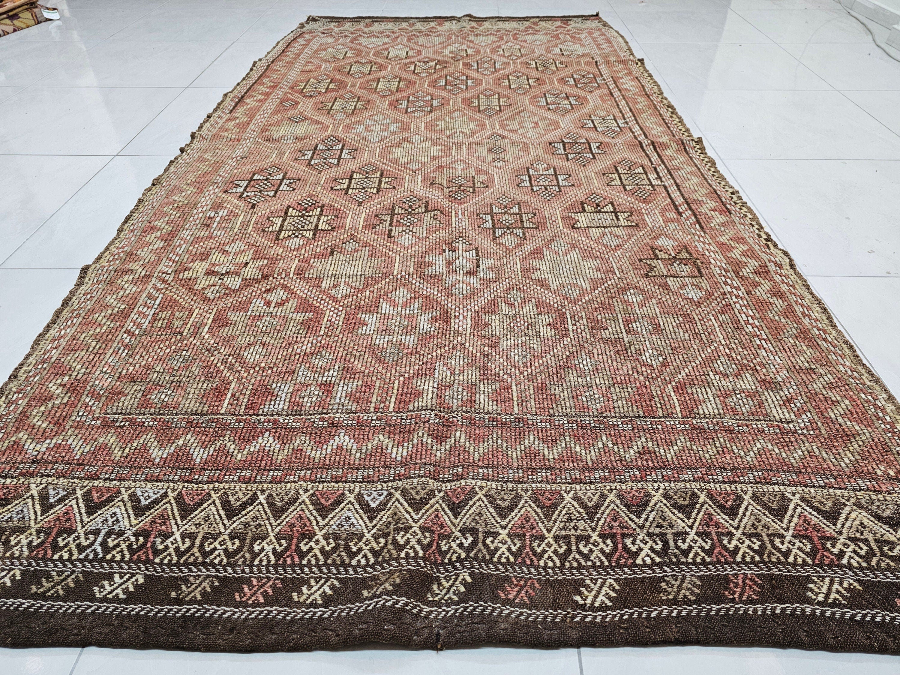 Hand Knotted Wool Turkish Rug: Vintage Bohemian Kilim (5.10x9.90 ft)