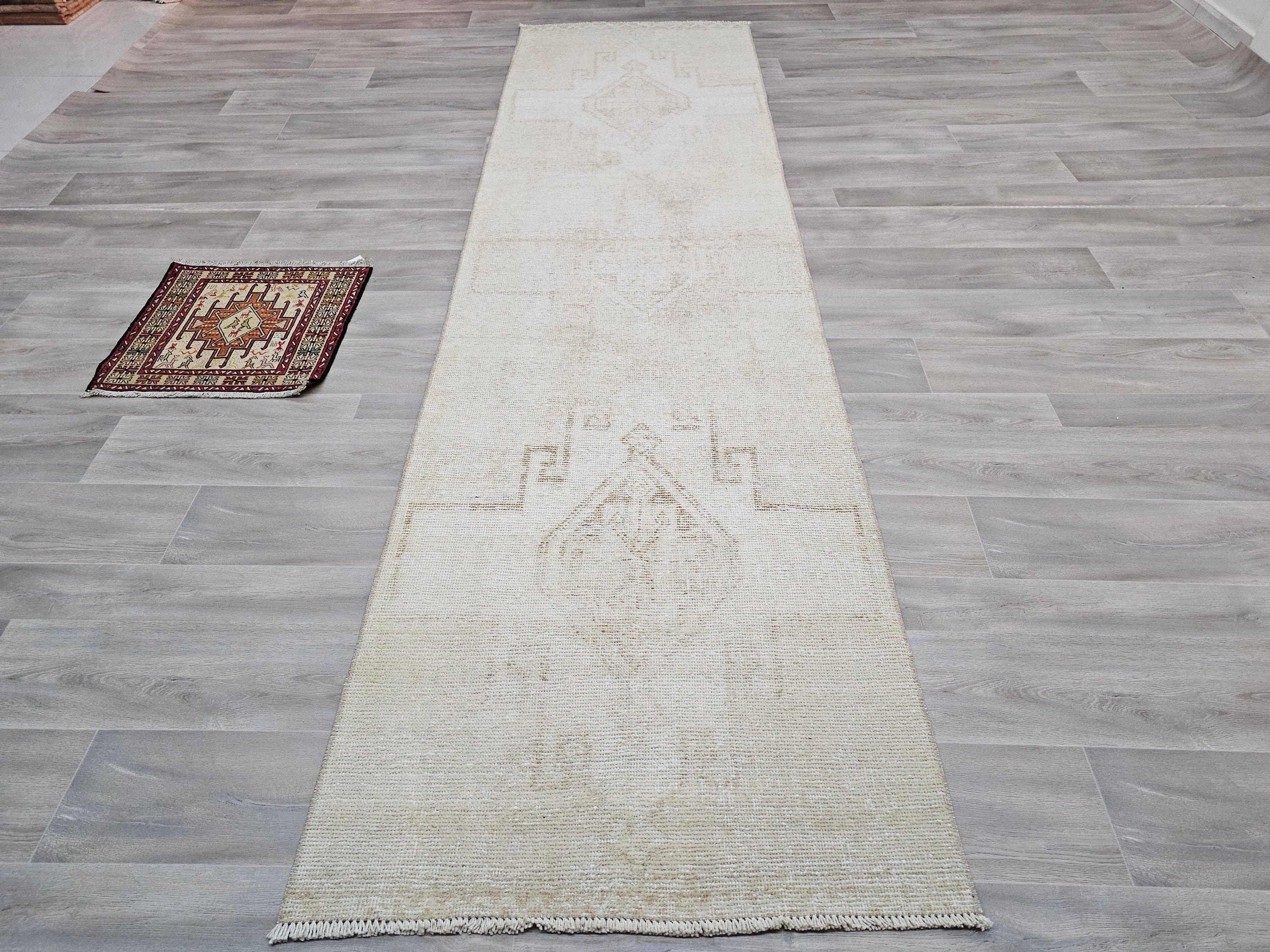 Neutral Beige Vintage Handwoven Wool Runner Rug - 3x11 feet | Timeless Hallway Carpet