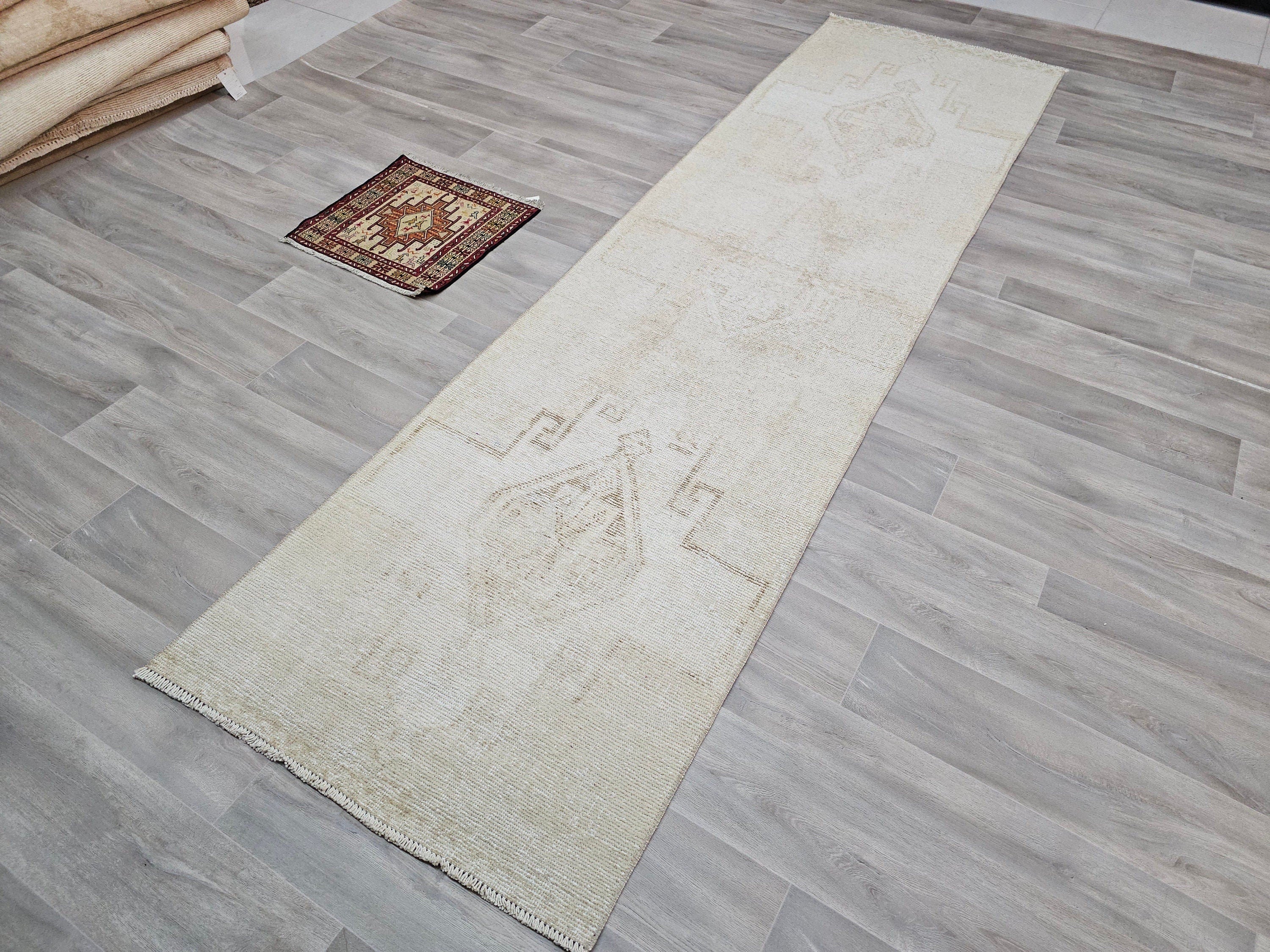 Neutral Beige Vintage Handwoven Wool Runner Rug - 3x11 feet | Timeless Hallway Carpet