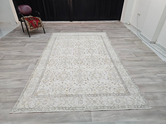 6x9 Neutral Turkish Area Rug for Under bed, Home Office and Diningroom //5.9x9.40