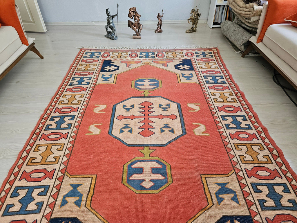 Handmade Wool Oushak Rug: 5x7.5 ft. Antique Turkish Area Rug