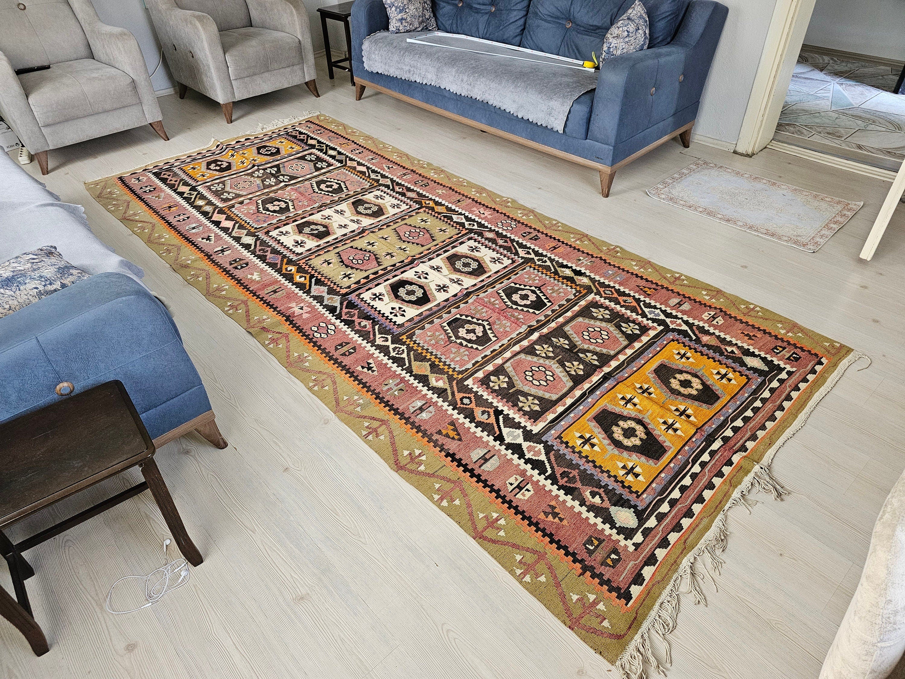 Handwoven Turkish Kilim Rug: 5x11.5 ft Vintage Wool Rug