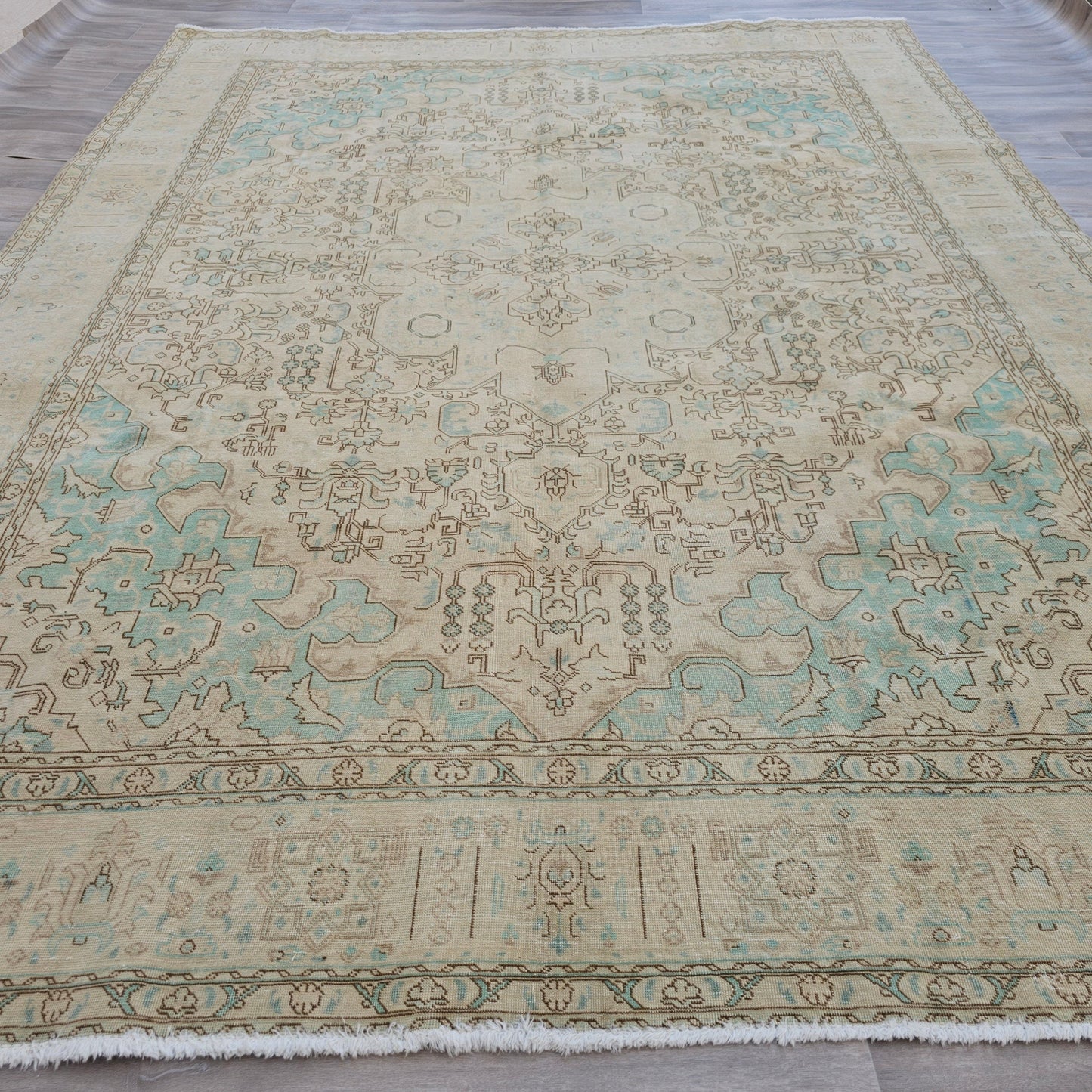 9x13 Neutral Vintage Turkish Rug - Handmade Beige and Sage Green Wool Carpet for Living Room and Bedroom /9.30x12.70 feet