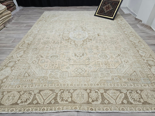 Oversize Neutral Vintage Turkish Oushak Rug Muted Tan Beige Brown  //9.55x12.30 feet