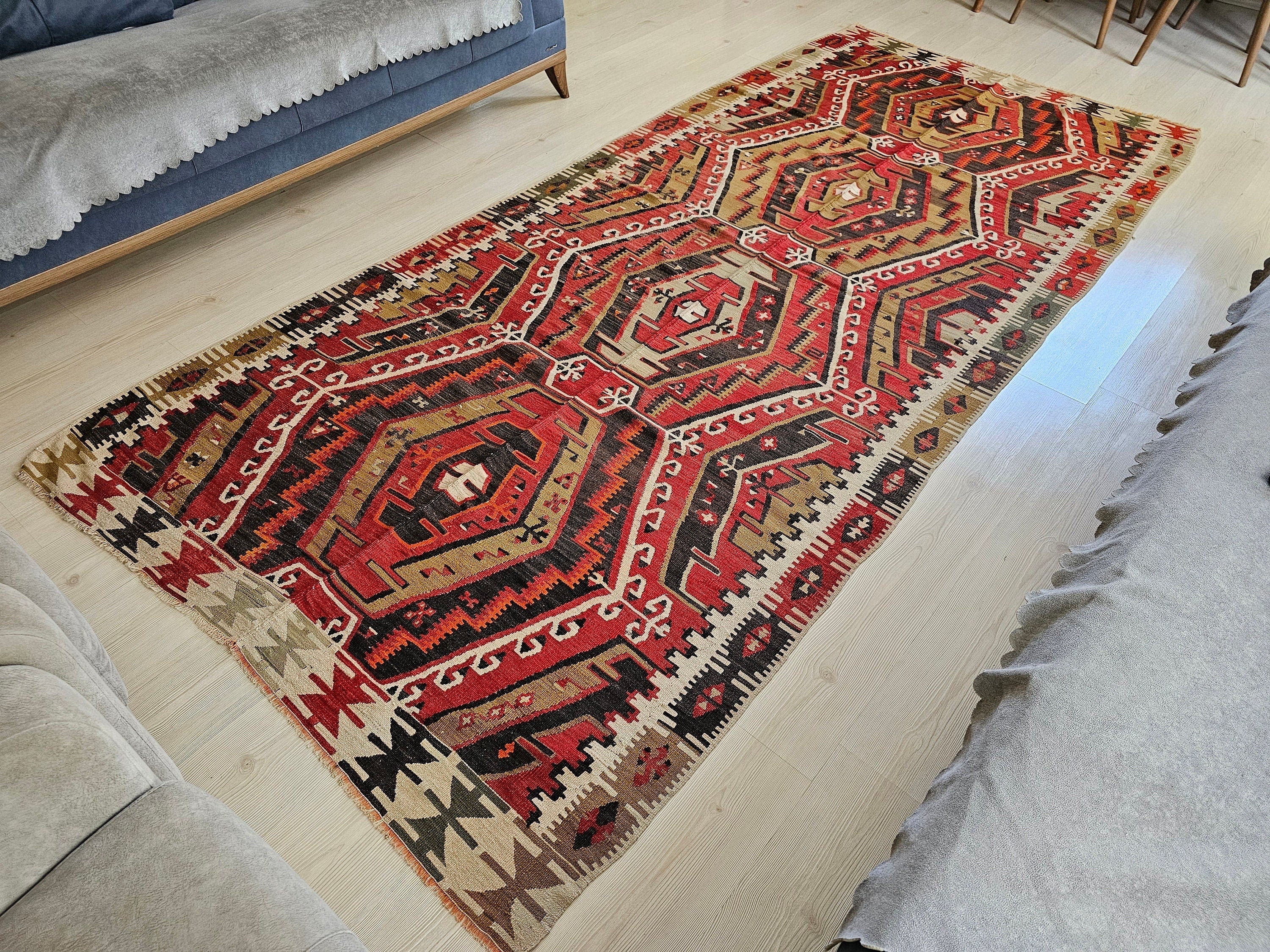 5x11 ft Vintage Turkish Kilim Rug: Handmade Wool Oushak Rug