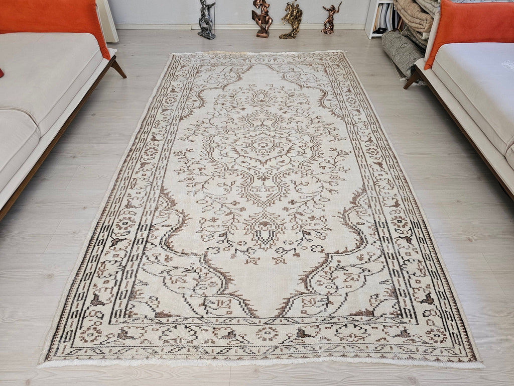 5x8 Vintage Turkish Oushak Rug: Neutral Wool Handmade Carpet