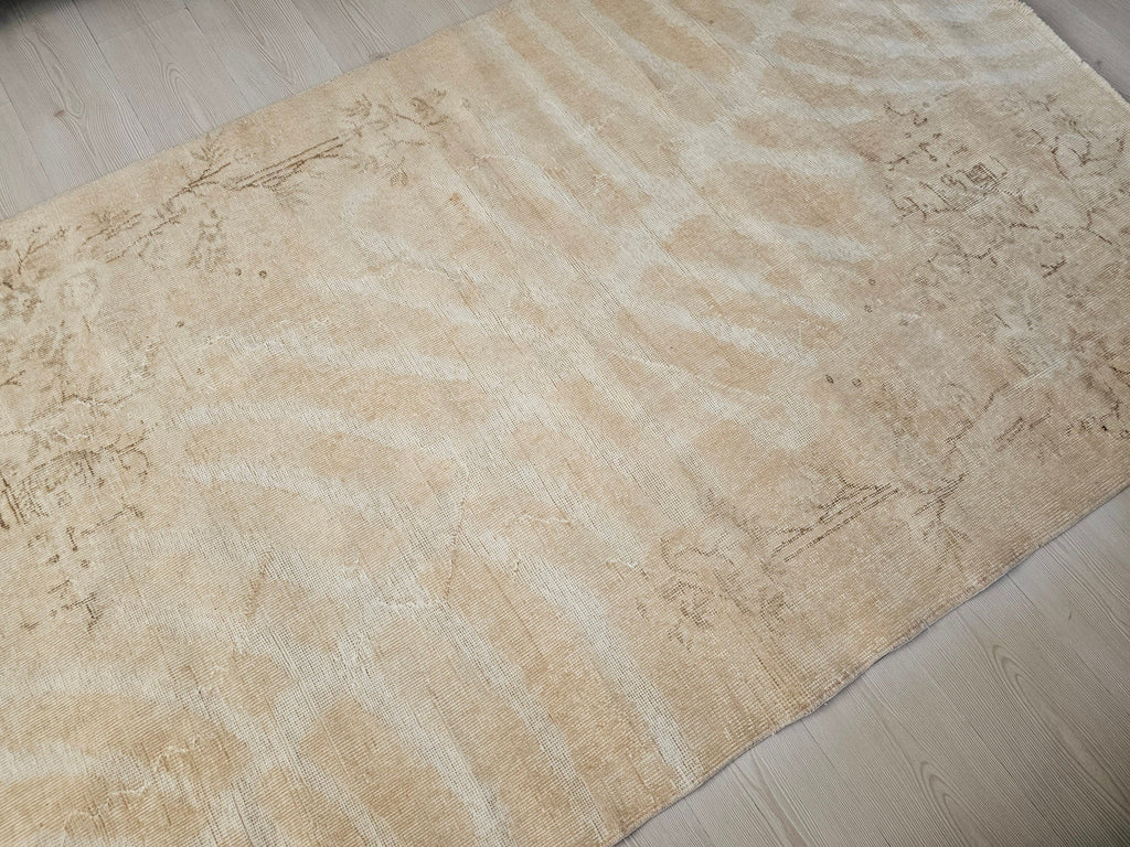 5x8 Vintage Turkish Wool Rug: Neutral Oushak Area Rug