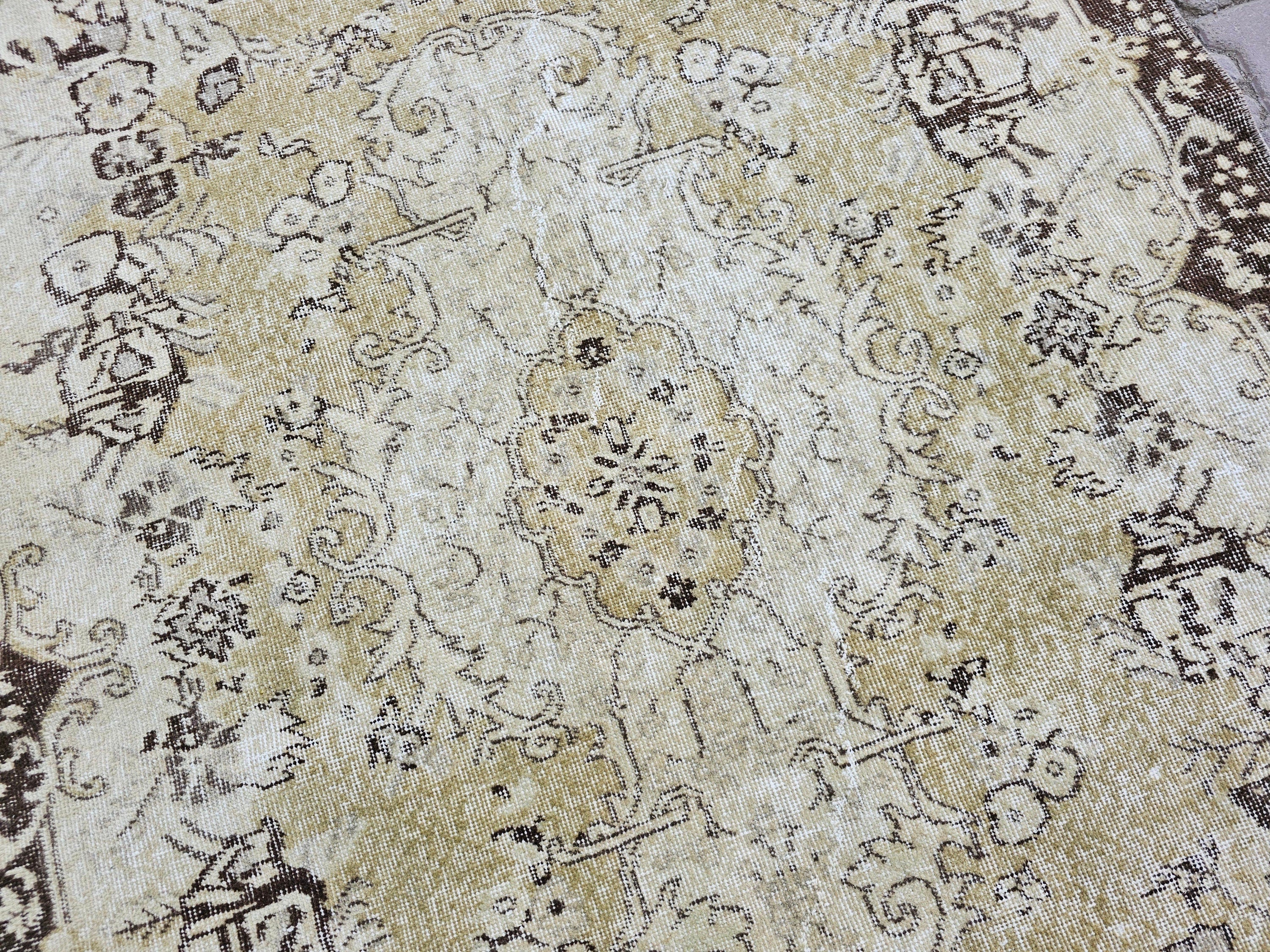 5x8 Vintage Turkish Oushak Rug: Hand-Knotted Wool Entry Rug