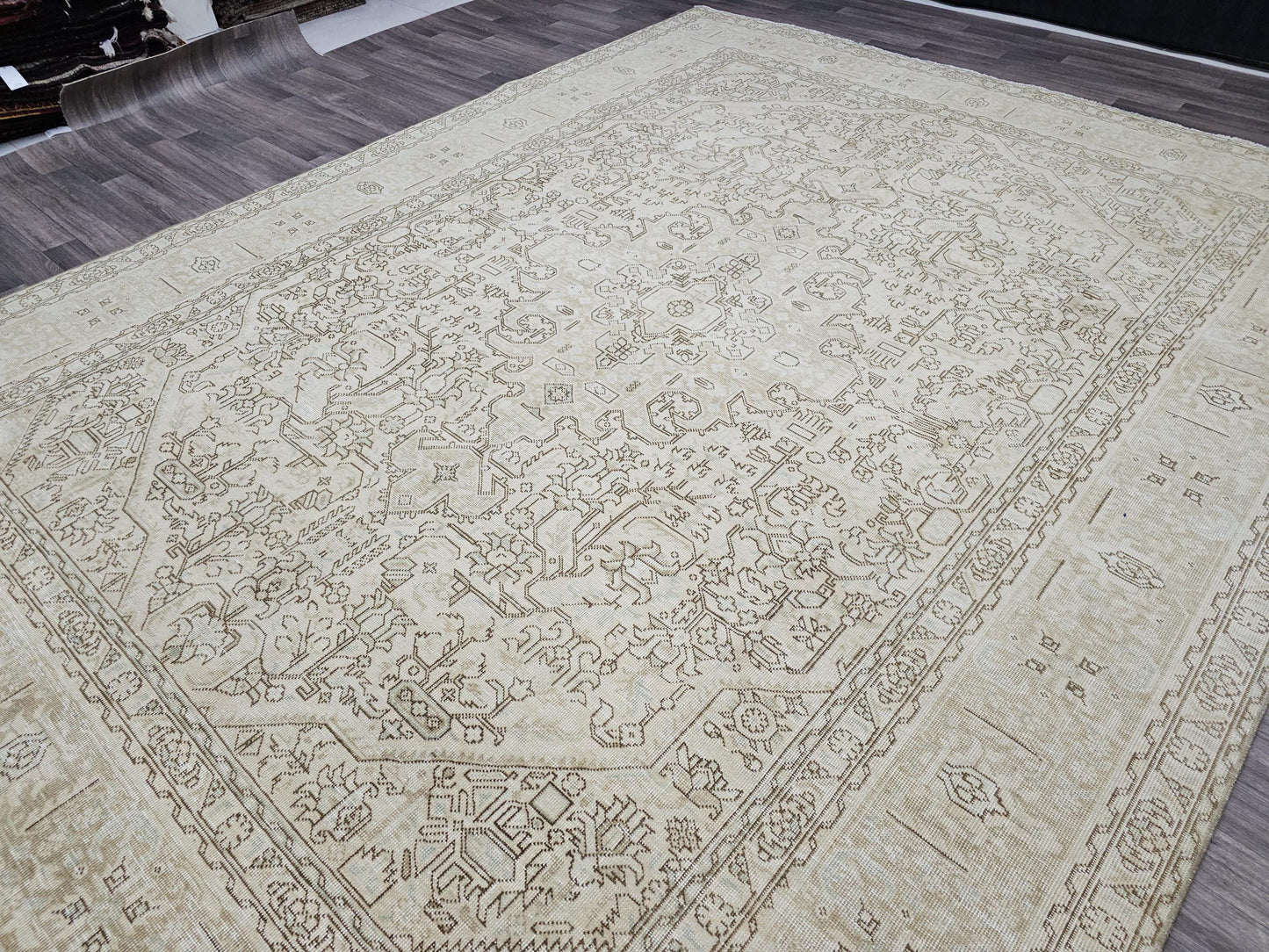 9.60x12.60 feet Geometric Vintage Neutral Heriz Area Rug Handmade