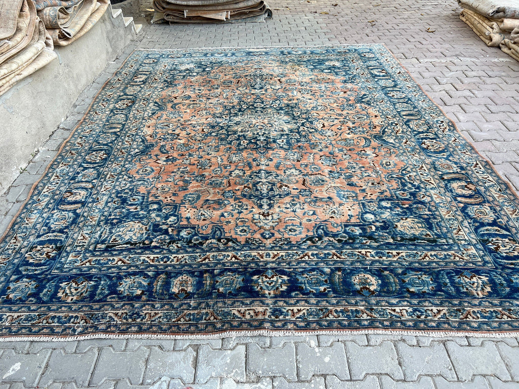 Large Vintage Oushak Rug: 9.60x12.20 ft, Hand-Knotted Wool Carpet