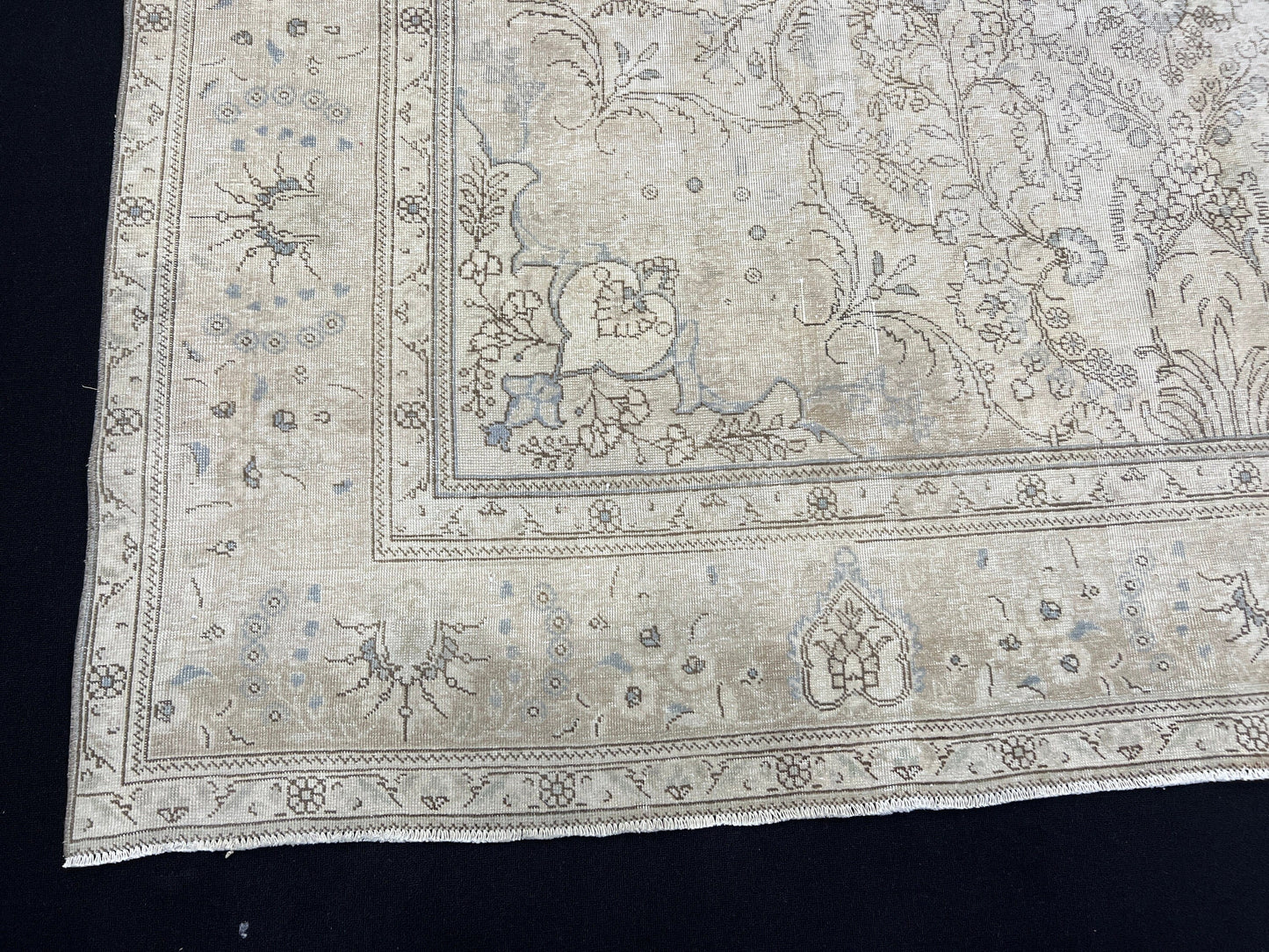 9x12 Faded Vintage Turkish Oushak rug