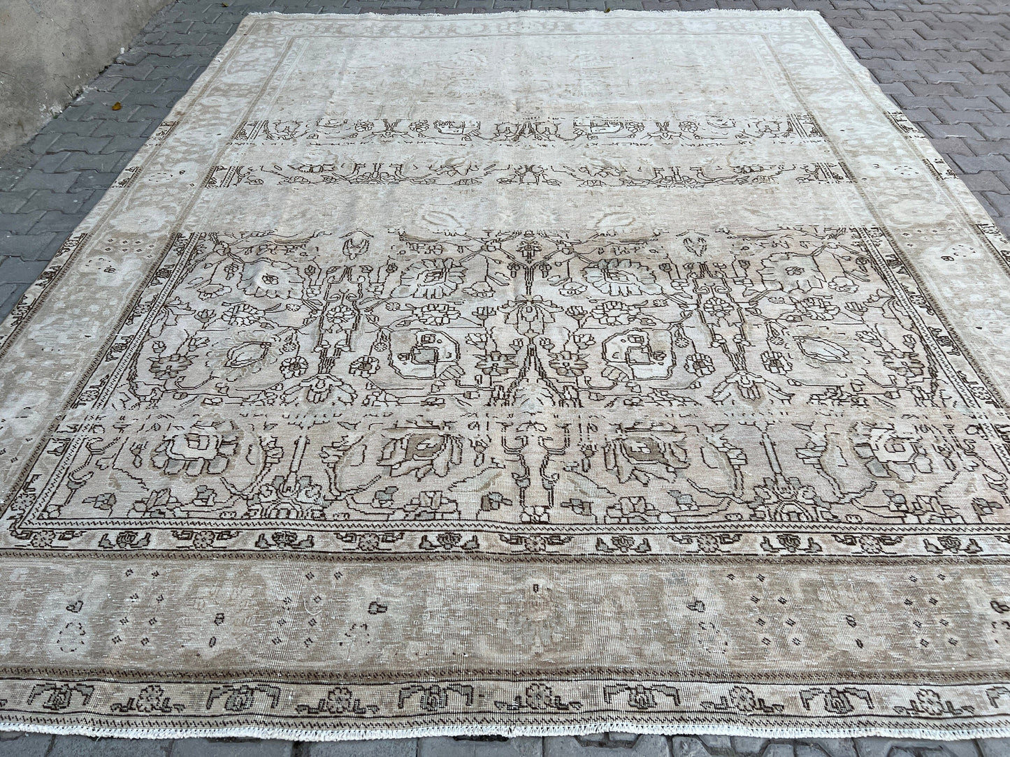 Hand Knotted Wool Rug 9x12/ Neutral Area Rug/ 9.65x12.25 feet