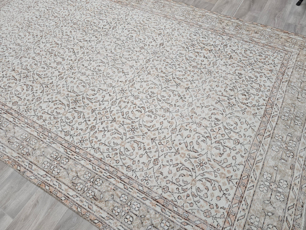 Neutral Vintage Turkish Oushak Rug: Hand-Knotted Wool, 6.2x10 ft