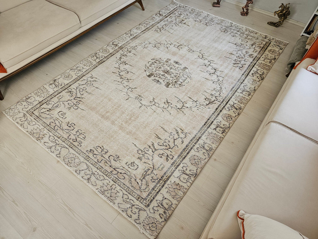 Hand Knotted Wool Turkish Oushak Rug 6x9: Neutral Boho Area Rug