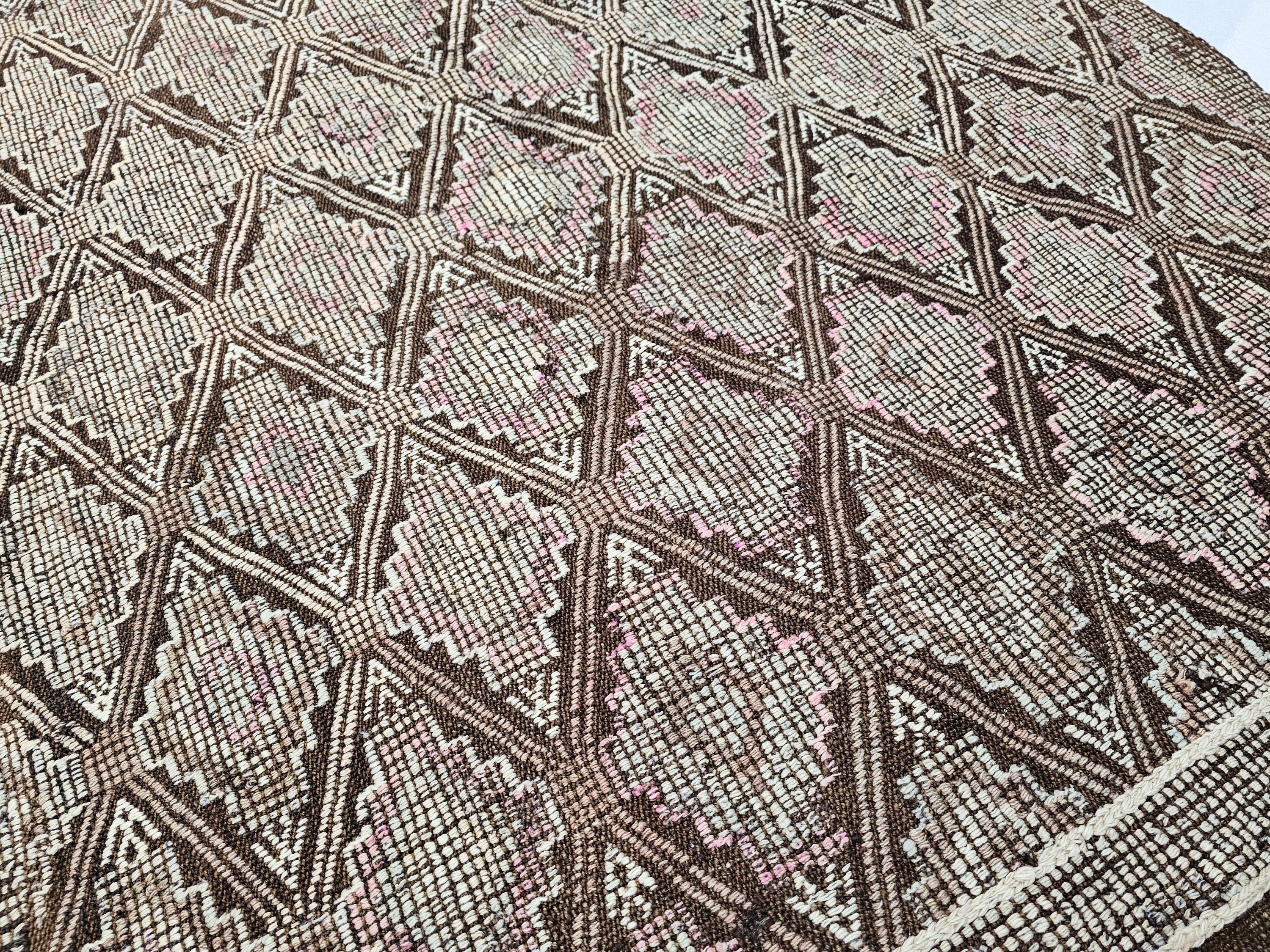 Vintage Turkish Cecim Rug: 4.40x9 Handwoven Wool Kilim Runner