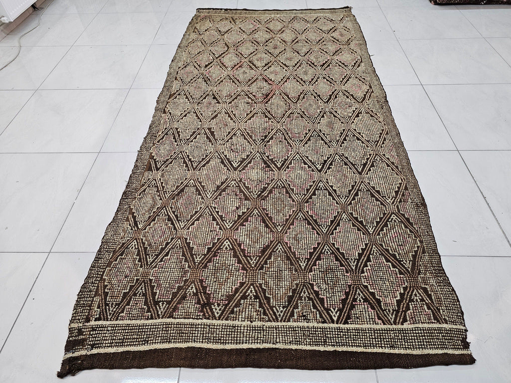 Vintage Turkish Cecim Rug: 4.40x9 Handwoven Wool Kilim Runner