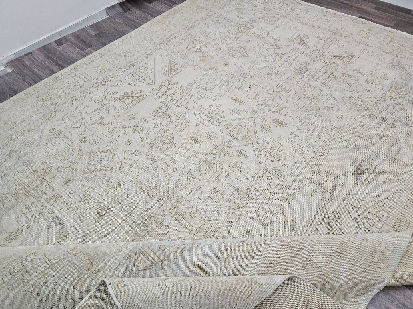 9x12 Distressed Oversize Neutral Persian Rug | Geometric Heriz Design | Hand Knotted Area Rug