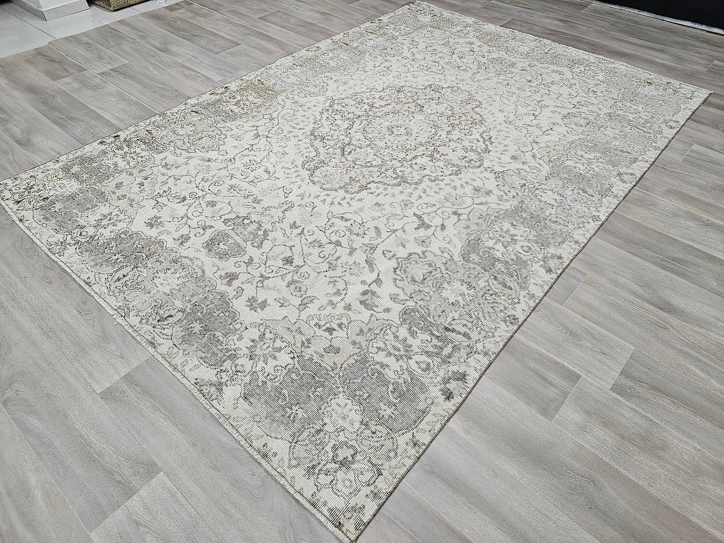 Turkish Rug/6.70x9.55 feet / Neutral Vintage Area Rug for Bedroom - Hand Knotted Wool Oushak Rug - Isparta Rug - Cream Rug