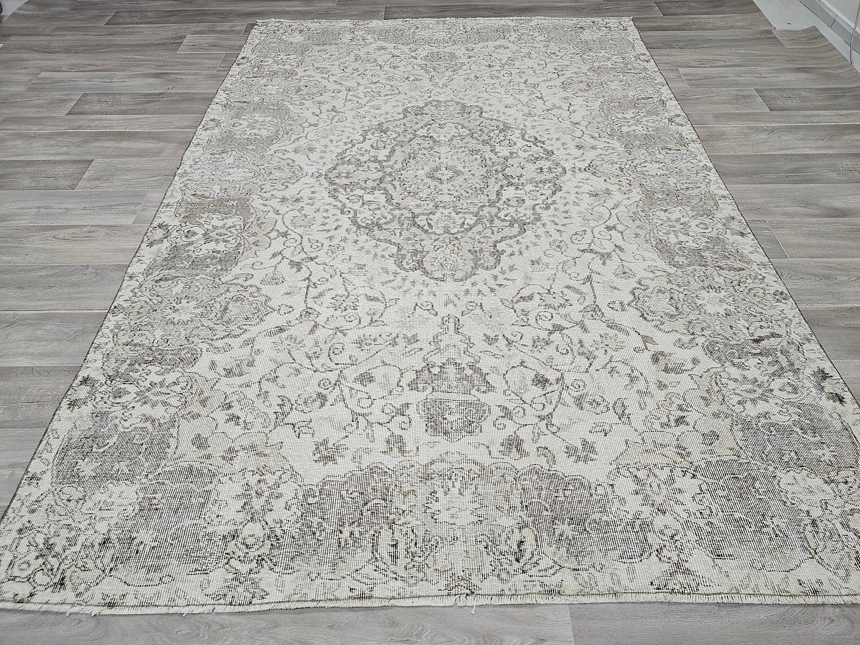 Hand Knotted Wool Oushak Rug: Neutral Vintage Turkish Rug (6.70x9.55 ft)