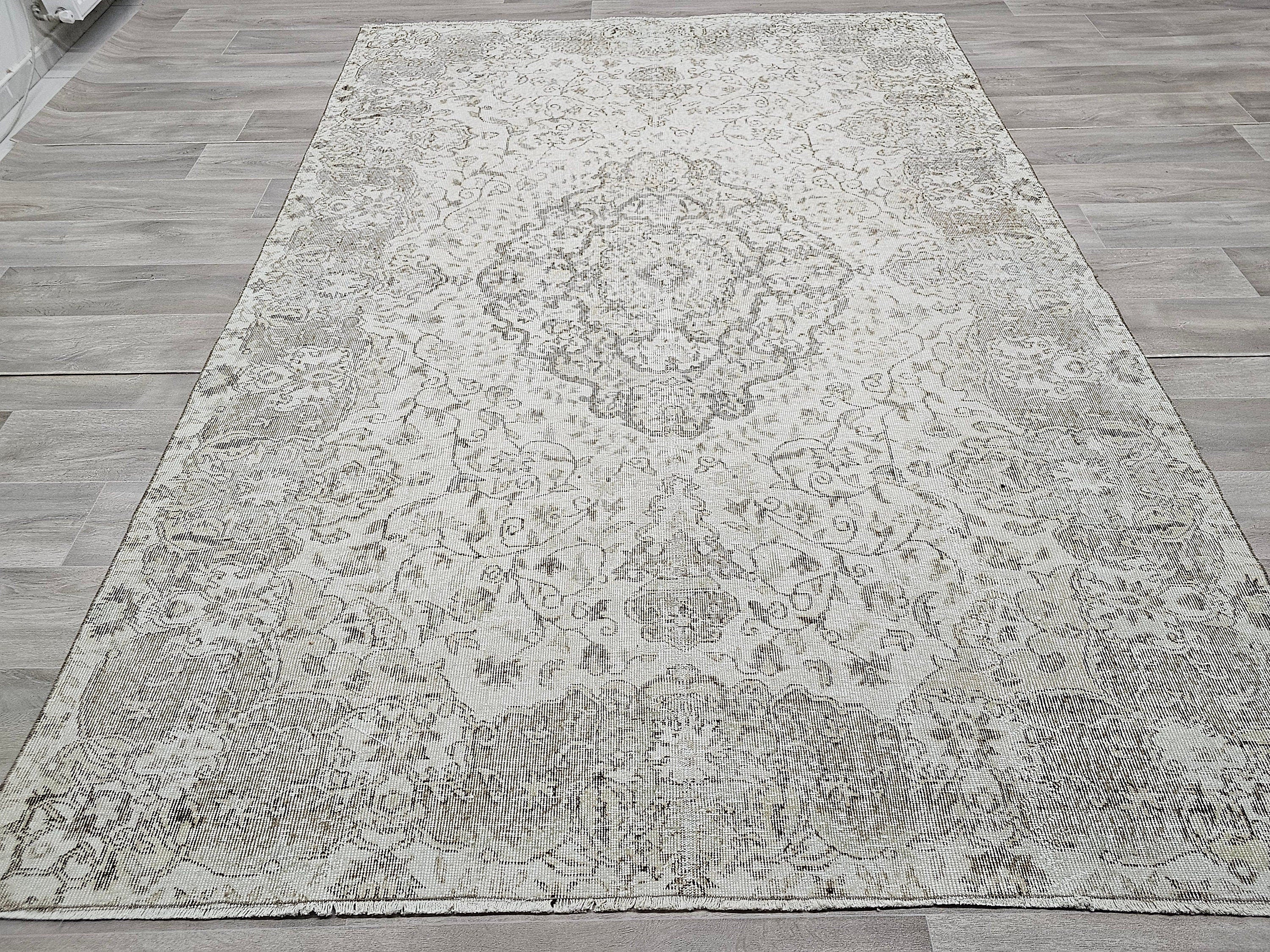 Hand Knotted Wool Oushak Rug: Neutral Vintage Turkish Rug (6.70x9.55 ft)